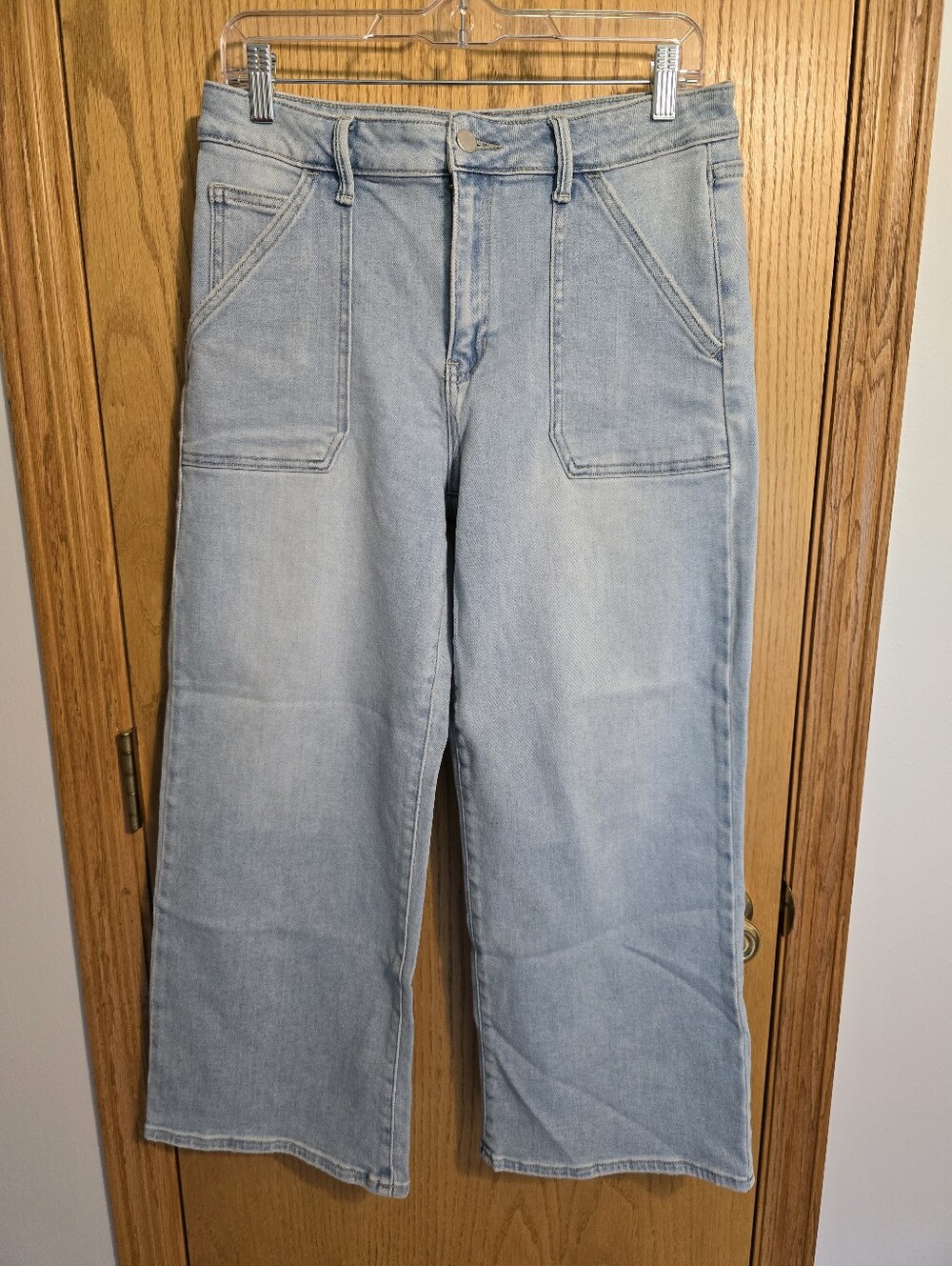 Just USA Light Wash Ladies Straight-Leg Jeans